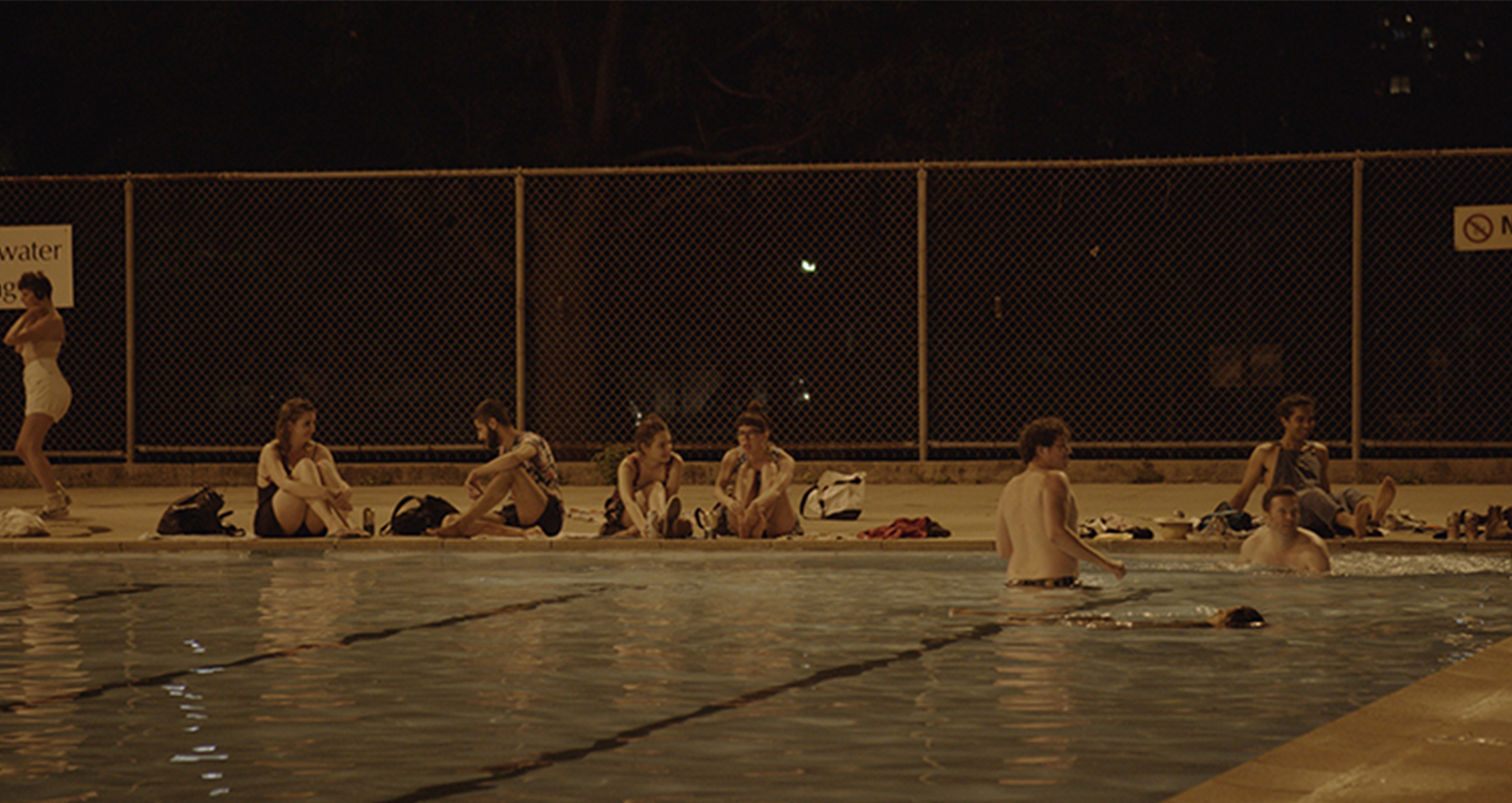Marisa Hoicka, Night Playgrounds, 2015